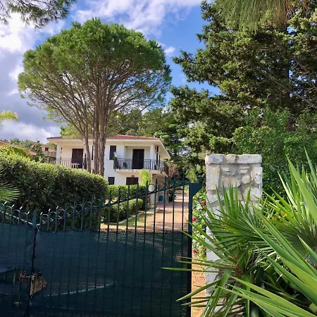 Apartment Cala Rossa