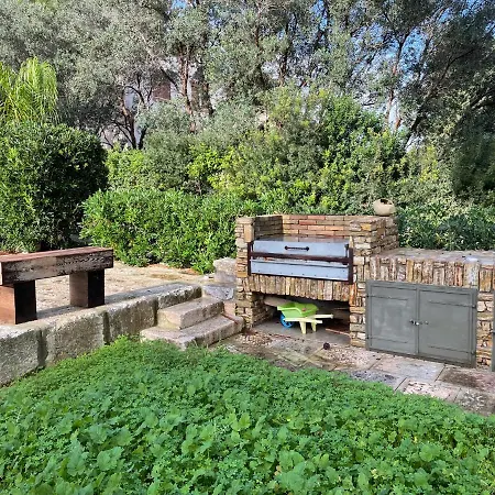 Apartment Cala Rossa *